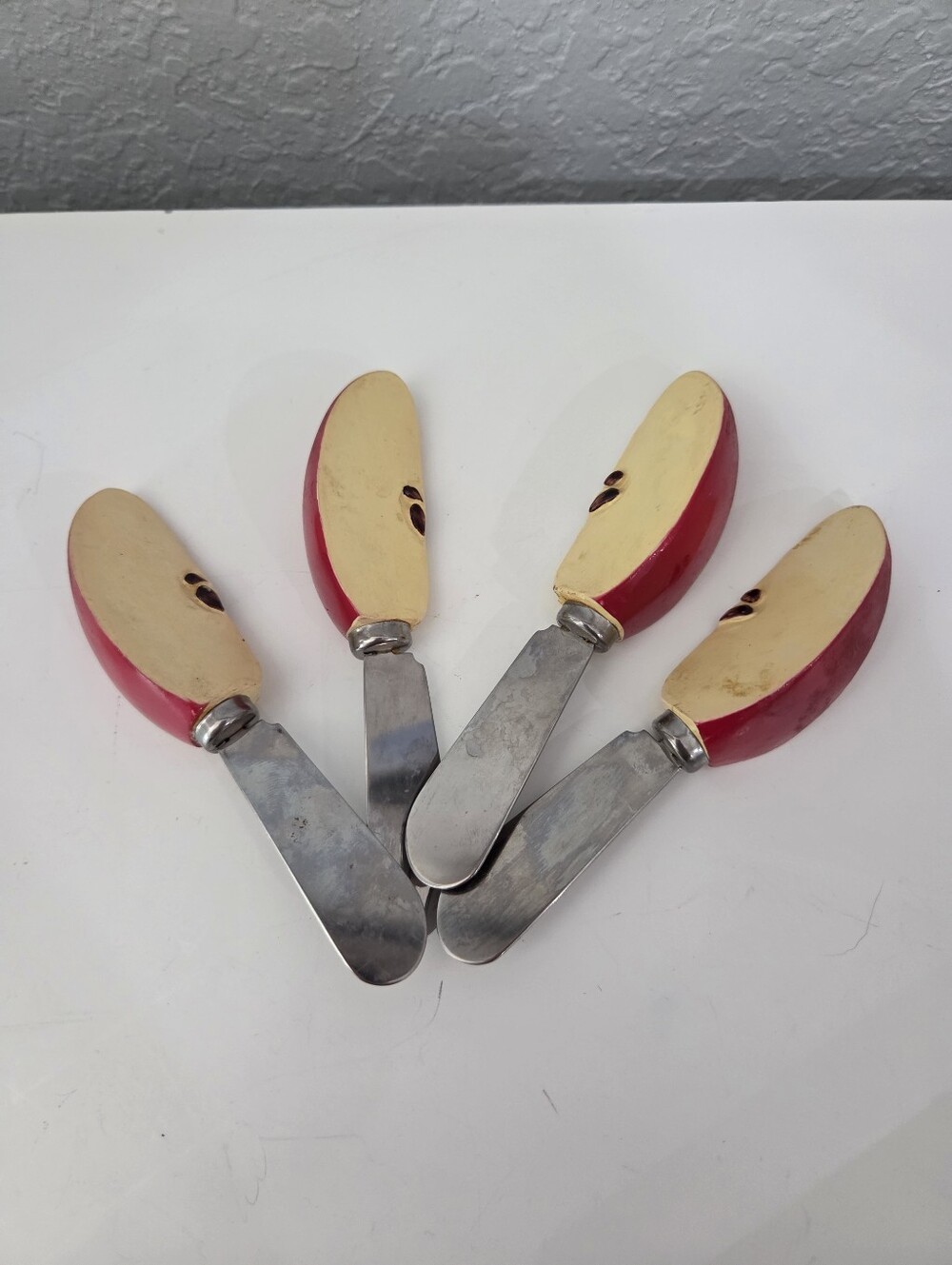 Red and Cream Apple-Handle Spreaders - Set of 4